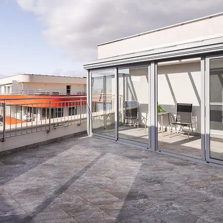 Center Gallery * Pieszczany